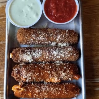 Mega Mozz Sticks (4)